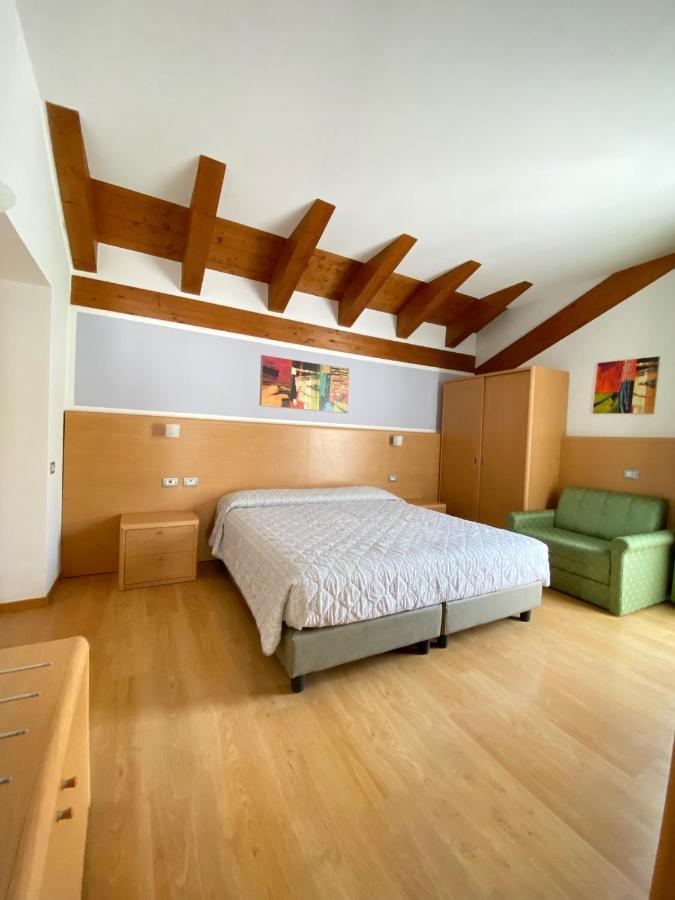 Hotel Al Brenta Levico Terme Esterno foto