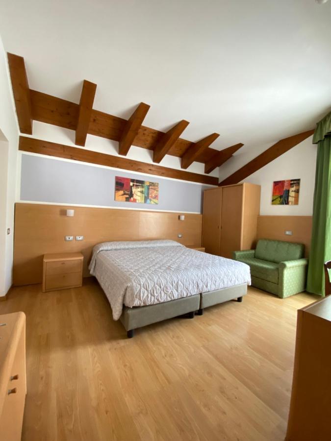 Hotel Al Brenta Levico Terme Esterno foto